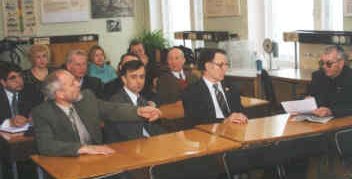 Обсуждаються проекты докладов на юбилейных чтениях. 