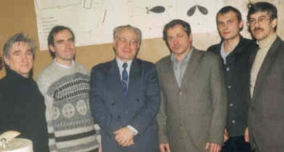 Научные кадры новой лаборатории: (сдева направо) В.А. Ткаль, А.О. Окунев, Л.Н. Данильчук, А.Б. Астафьев, Ю.А. Дроздов, А.Н. Буйлов.