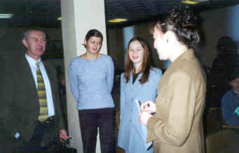 Председатель коммерческого комитета области Ю. Н. Зернов часто встречается с будущими коллегами