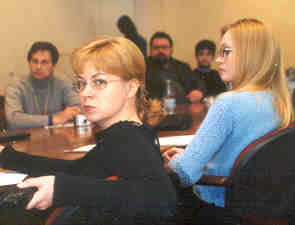 Каждого слушала с вниманием преподаватель отделения журналистики С.Каширская