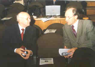 В.Н.Карелин (слева) и А.Л.Гавриков