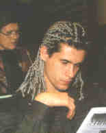 На них, студентов, ориентируются ловцы человеческих душ