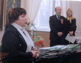 Главный редактор газеты 