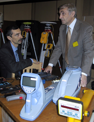 А.С.Вареник (справа) и В.И.Глейзер