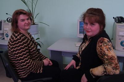 Успешно закончили курсы учителя из Валдая А.Ю. Ямкина (слева) и С.В. Лучина.