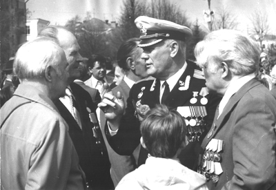 Cлева направо: ветераны войны и труда, работавшие в НПИ - А.М. Киселев, Е.М. Вишневский, А.Е. Колесников, И.Н. Вязинин (1986).