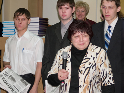 Главный редактор газеты 