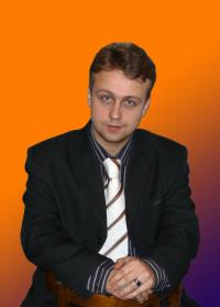 Евгений Тарасов